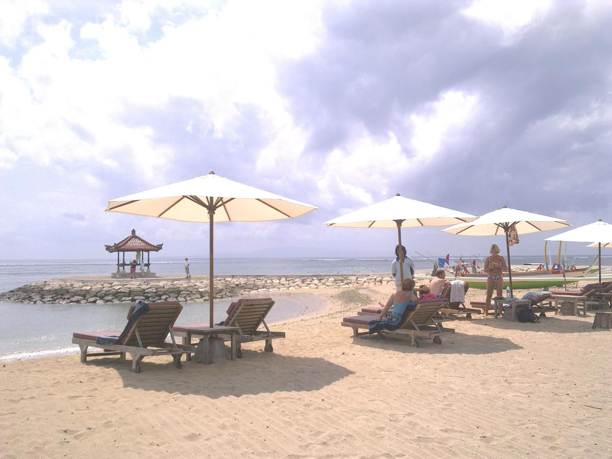 Gazebo Beach Hotel Санур Экстерьер фото