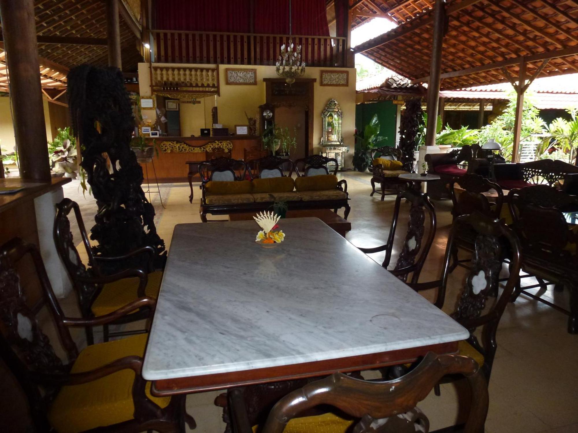 Gazebo Beach Hotel Санур Экстерьер фото