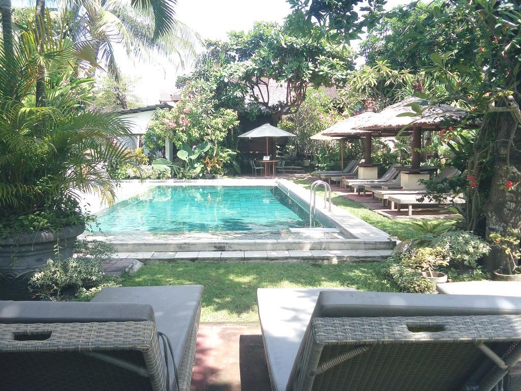 Gazebo Beach Hotel Санур Экстерьер фото