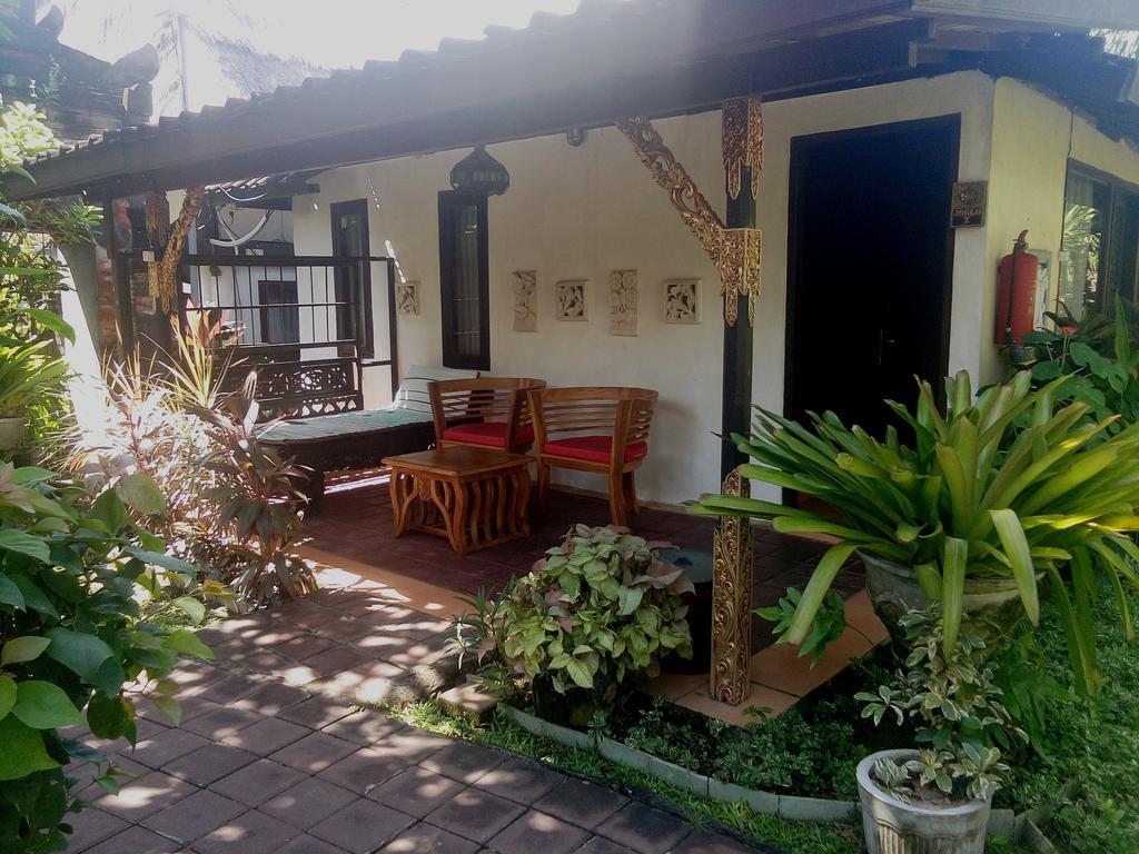 Gazebo Beach Hotel Санур Экстерьер фото
