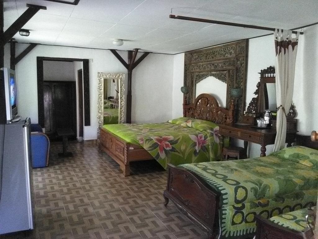Gazebo Beach Hotel Санур Экстерьер фото